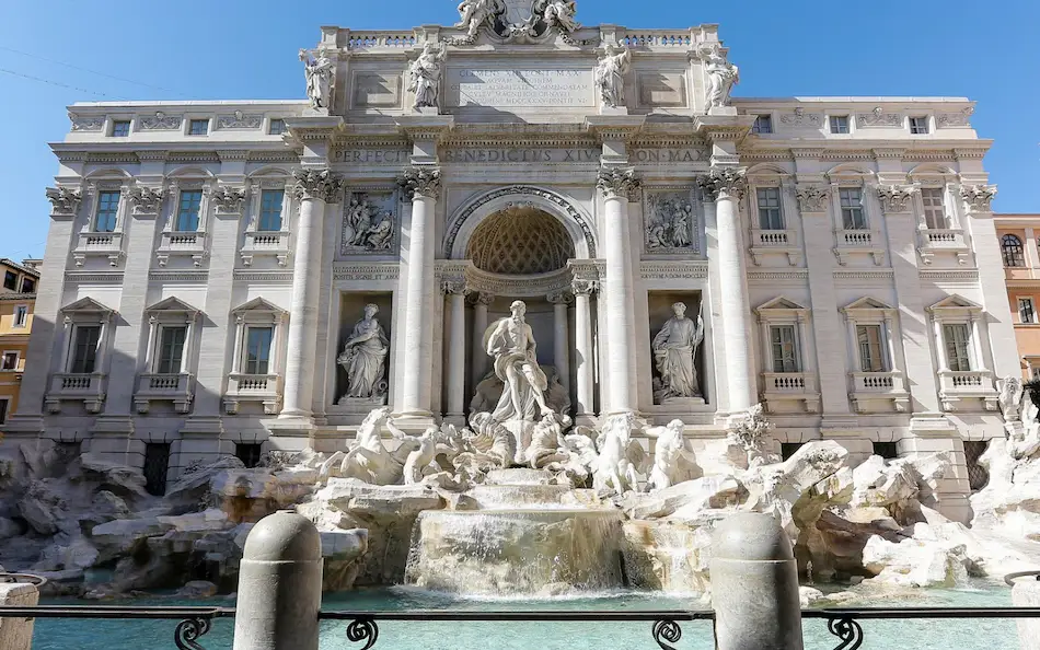 Fontana di Trevi, uno dei simboli di Roma, raggiungibile a piedi da Más Boutique Hotel Rome