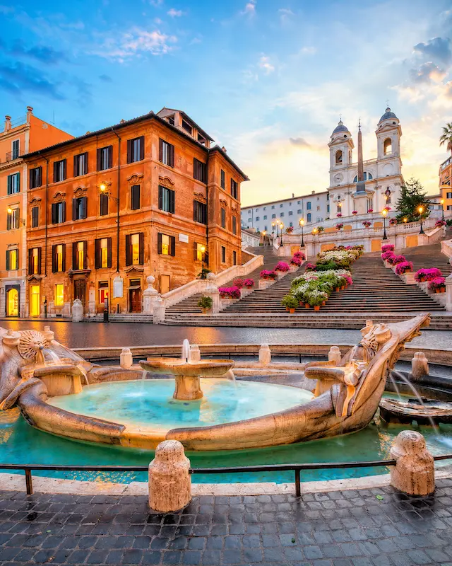 Piazza di Spagna e la Scalinata di Trinità dei Monti, a breve distanza a piedi da Más Boutique Hotel Rome