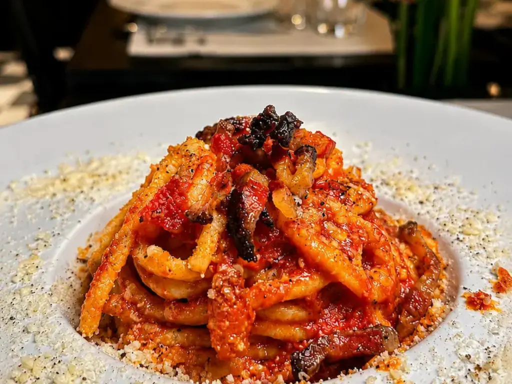 Piatto signature di Más Italian Taste, cucina italiana contemporanea